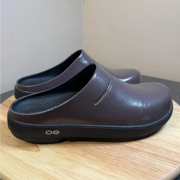 OOFOS unisex OOcloog Luxe Clogs - Picture 2 of 11